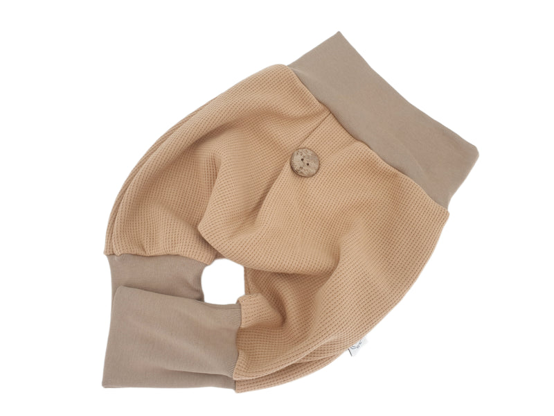 Coole Pumphose oder Babyset mit Knopf bis Gr. 140 dunkles beige von Atelier MiaMia