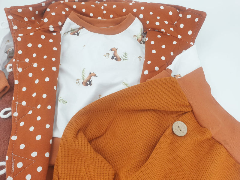 Walk - Kaputzenweste Baby Kind Größe 56-140 Jacke Limitiert !! Walk -Weste terracotta von Atelier MiaMia