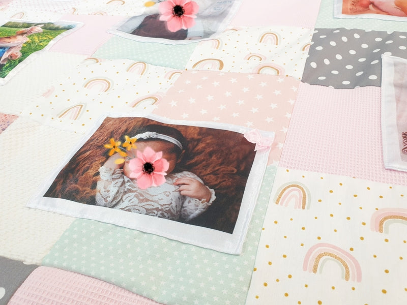 Kuscheldecke als Fotodecke Regenbogen Sterne Hellgrau mit Bildern 10 von Atelier MiaMia