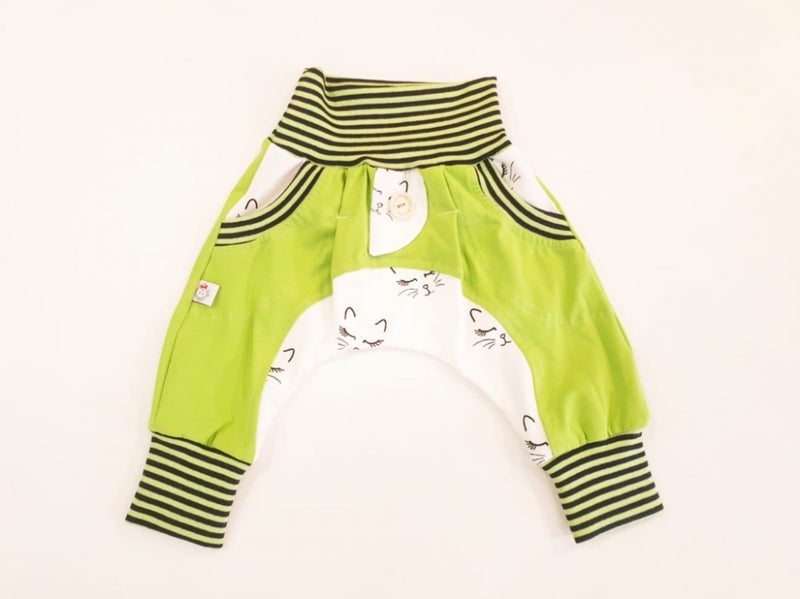 Atelier MiaMia - Popo Bloomers Gr. 46-110 also as a set with hat and scarf cats light green 18