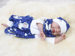 Strampler kurz und lang auch als Baby Set Schafe Blau 206 von Atelier MiaMia