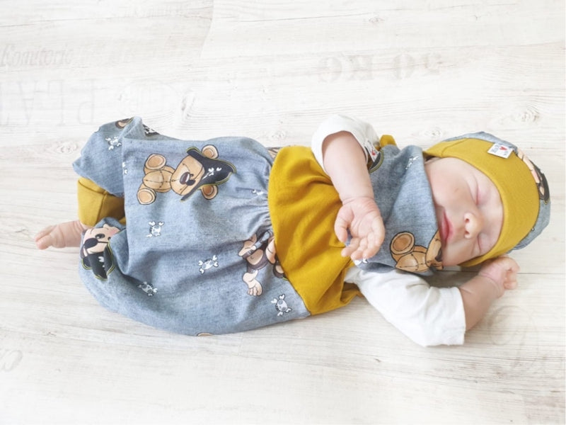 Strampler kurz und lang auch als Baby Set Piraten Teddy blau 226 von Atelier MiaMia