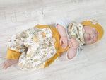 Coole Pumphose oder Babyset kurz und lang Waldtiere Senf 23 von Atelier MiaMia