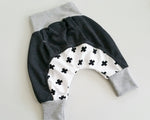 Atelier MiaMia - Popo Bloomers Gr. 50-110 also as a set with hat and scarf Black Crosses 3