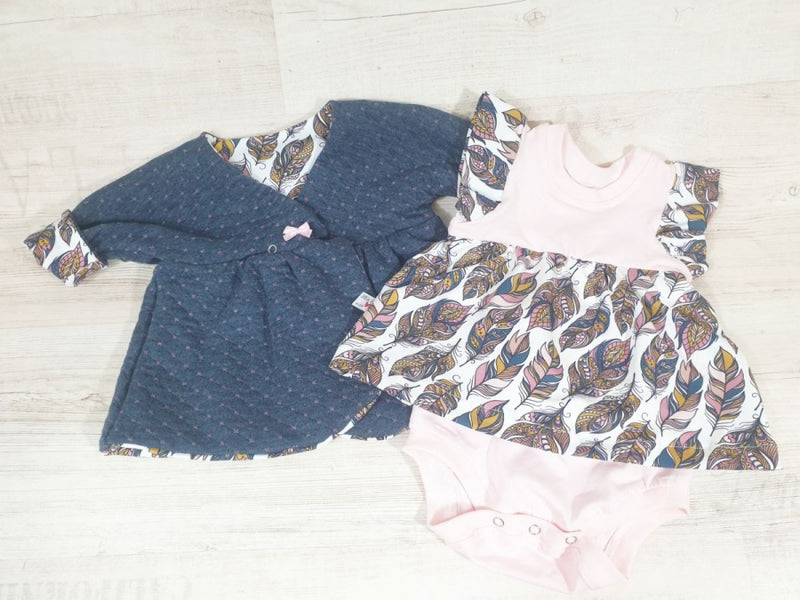 Body Kleidchen auch als Baby Set Federn Bunt 407 von Atelier MiaMia