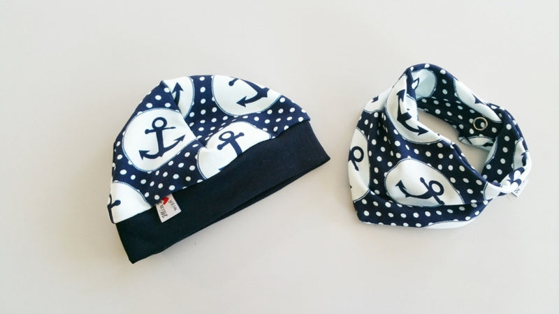 Atelier MiaMia berretto set cappello e sciarpa bambino ancora blu bianco n. 43