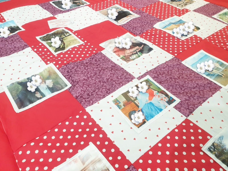 Atelier MiaMia coperta coccolosa come foto coperta fantasia fiori tessuti rossi con immagini 5