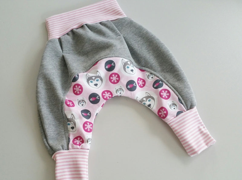 Atelier MiaMia - Popo Bloomers gr. 50-110 anche come set con cappello e sciarpa blu rosa cani Hasky 5