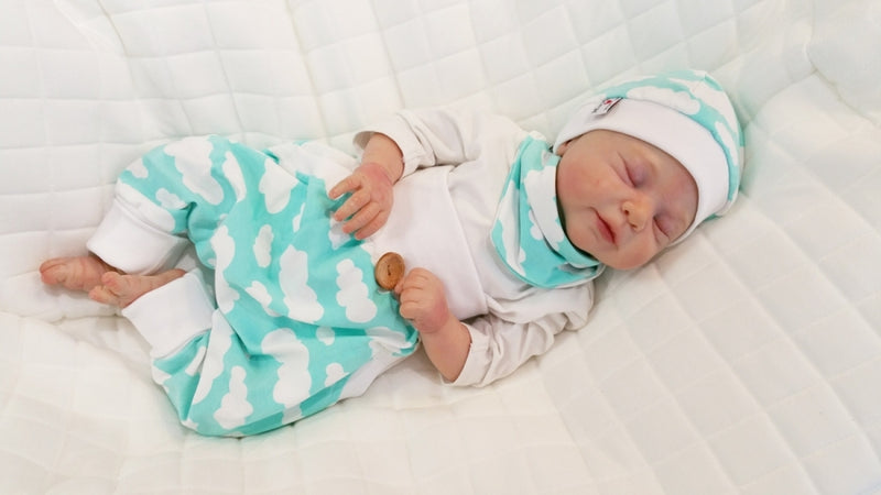 Coole Pumphose oder Babyset kurz und lang Mint Wolken 53 von Atelier MiaMia