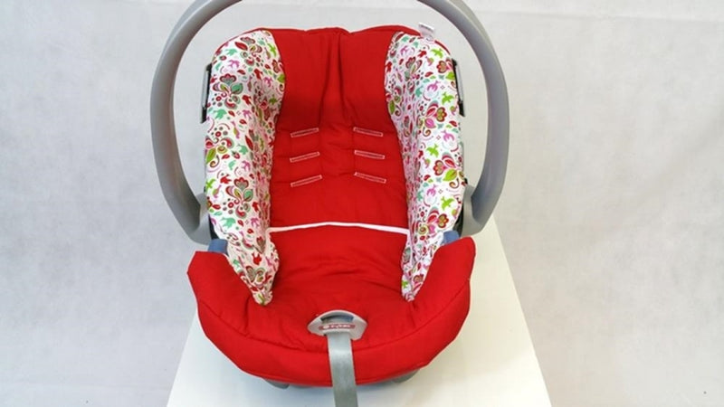 Babyschalen Bezug Cybex Aton Rot, Blumen CB59 von Atelier MiaMia