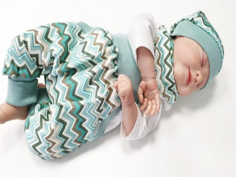 Coole Pumphose oder Babyset kurz und lang ZickZack Mint 67 von Atelier MiaMia