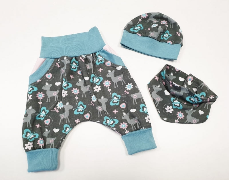 Coole Pumphose oder Babyset kurz und lang Rehe Grau Rauchblau 69 von Atelier MiaMia