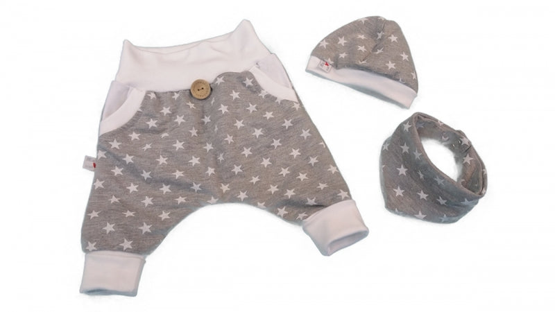 Coole Pumphose oder Babyset kurz und lang Grauweiss Sternchen 76 von Atelier MiaMia