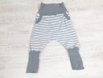 Coole Pumphose oder Babyset Gestreift Grau 80 von Atelier MiaMia