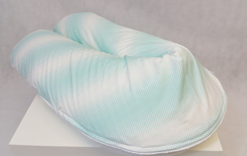 Atelier MiaMia nursing pillow or side sleeper pillow positioning pillow mint dots 82