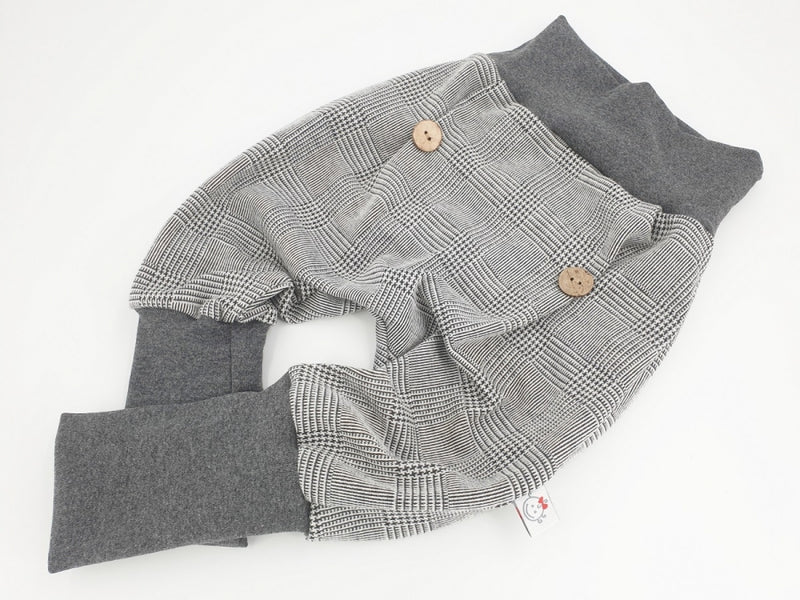 Coole Pumphose oder Babyset Karo Muster Grau 99 von Atelier MiaMia