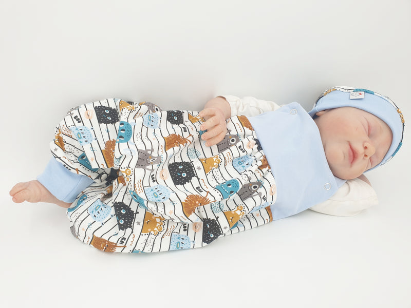 Latzstrampler kurz und lang auch als Baby Set Monsterchen 22 von Atelier MiaMia