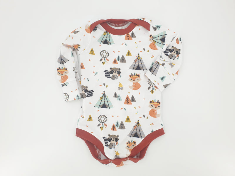 Atelier MiaMia Body with short and long sleeves, also available as an Indian fox baby set