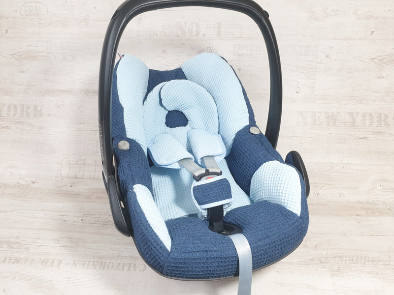 Maxi Cosi Babyschalenbezug, Ersatzbezug oder Spannbezug Waffel blau/dunkelblau 121 von Atelier MiaMia
