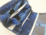 Geldbörse Blumen blau schwarz von Atelier MiaMia