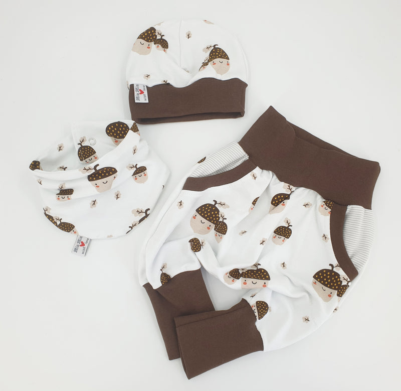 Atelier MiaMia Fantastici calzoncini o baby set ghiande corte e lunghe