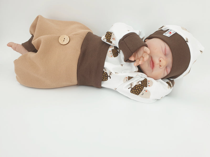 Atelier MiaMia Cool bloomers or baby set with button up to size. 140 beige / brown