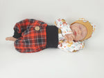 Atelier MiaMia Cool bloomers or baby set with button up to size. 140 plaid red black