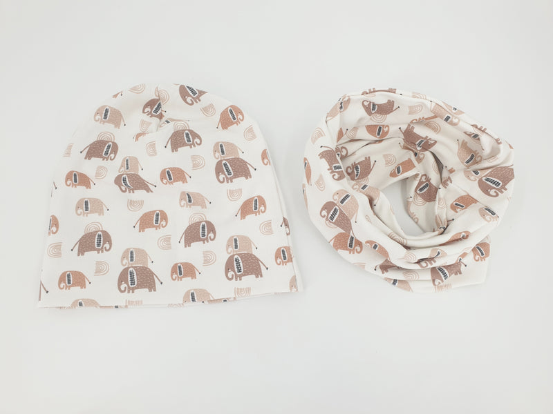 Atelier MiaMia beanie set hat and scarf white black polka dots