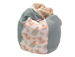 Babykissen, Kindersitzsack Blumen & Federn von Atelier MiaMia