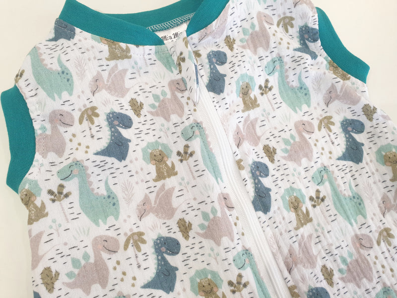 Atelier MiaMia *Mutzelpumper* sleeping bag with feet, size. 50-104 dinosaurs