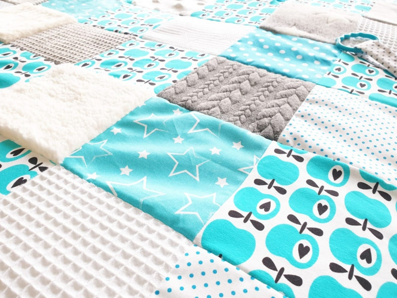 Experience blanket CVI blanket apples turquoise