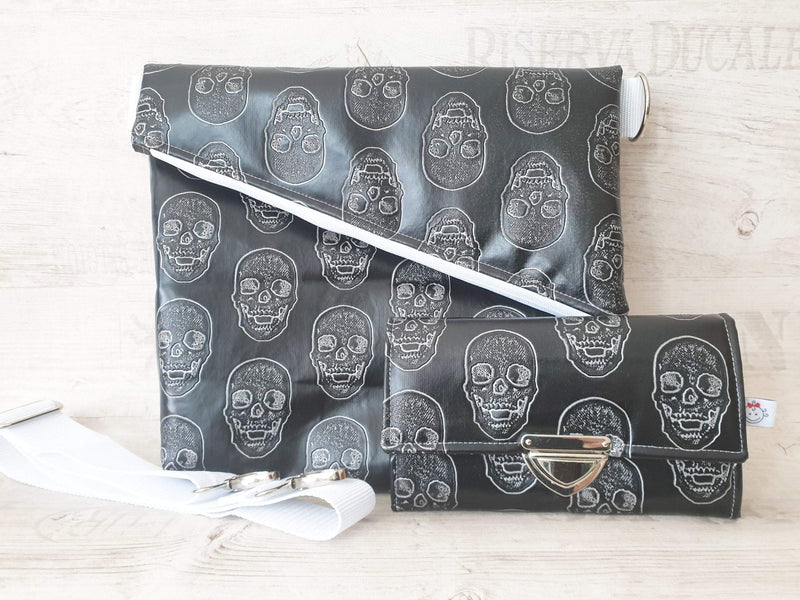 handtasche-oder-set-totenkopf