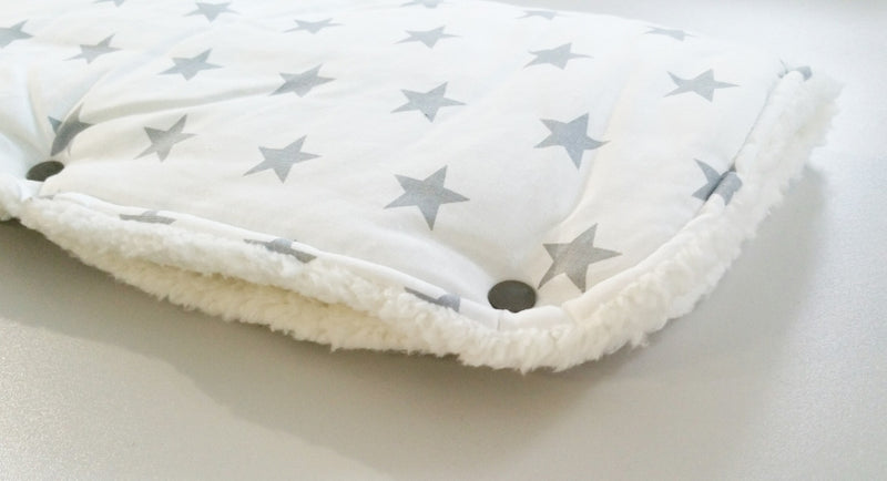 Stroller muff white gray stars 1