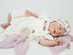 Latzstrampler kurz und lang auch als Baby Set Waffeljersey creme 10 von Atelier MiaMia