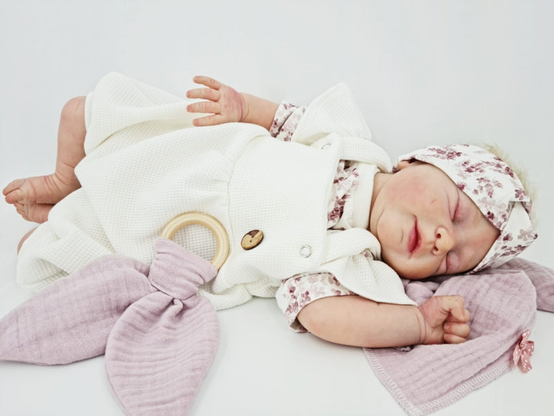 Latzstrampler kurz und lang auch als Baby Set Waffeljersey creme 10 von Atelier MiaMia