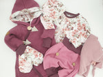 Walk - Overall Baby Kind von 50 bis 110 Designer Blumen Altrosa Walkoverall Walk W20 von Atelier MiaMia