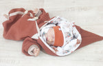 Walk - Overall Baby Kind von 50 bis 110 Designer Walkoverall Braun Füchse --Walk W6 von Atelier MiaMia