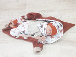 Walk - Overall Baby Kind von 50 bis 110 Designer Walkoverall Braun Füchse --Walk W6 von Atelier MiaMia